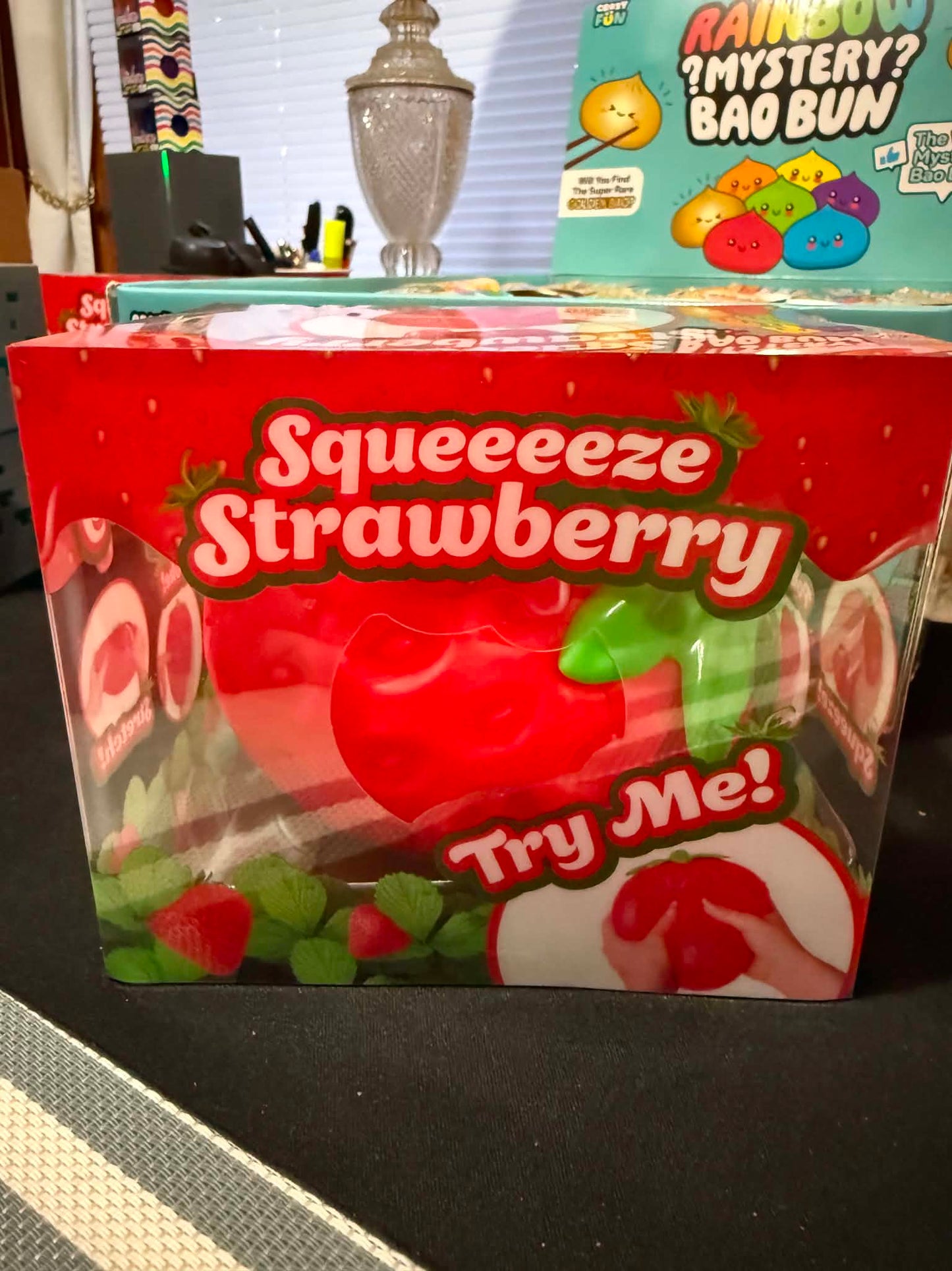 Squeeeeze Strawberry